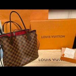 🌸Authentic Louis Vuitton Neverfull MM🌸
